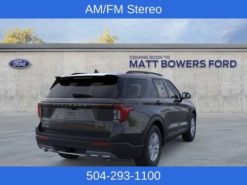 New 2026 Ford Explorer Active RWD image 10