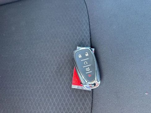 Used 2024 Chevrolet Malibu LT image 10