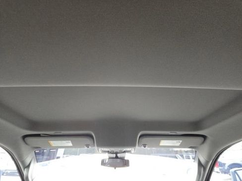 Used 2024 Chevrolet Silverado 3500 LT image 31