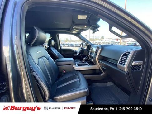 Used 2018 Ford F150 Platinum w/ Equipment Group 701A Luxury image 31