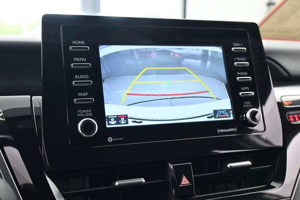 Used 2024 Toyota Camry SE w/ Convenience Package FWD image 16