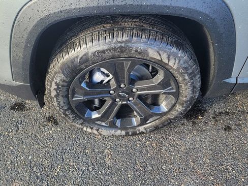 New 2026 Chevrolet Equinox LT w/ Convenience Package II image 4