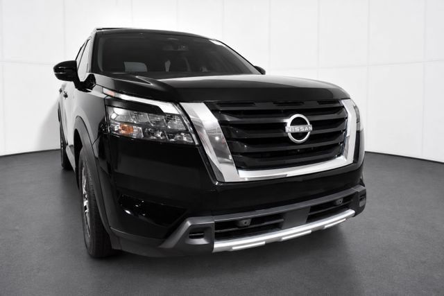 Certified 2025 Nissan Pathfinder SL AWD/4WD image 3
