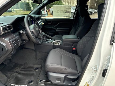 New 2026 Toyota Tacoma SR5 image 15