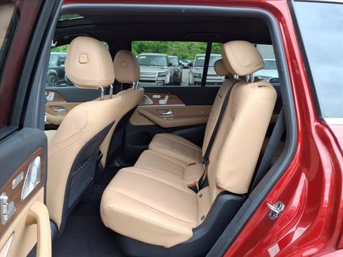 Certified 2024 Mercedes-Benz GLS 450 4MATIC image 12
