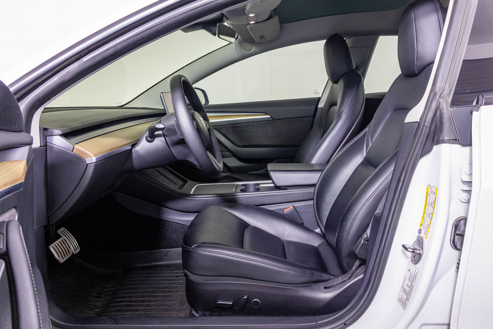 Used 2021 Tesla Model 3 Performance AWD/4WD image 25
