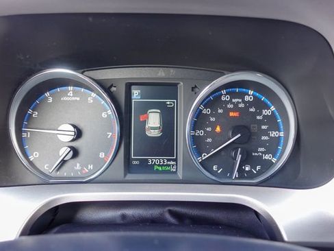 Certified 2017 Toyota RAV4 Limited w/ Advanced Technology Package image 17