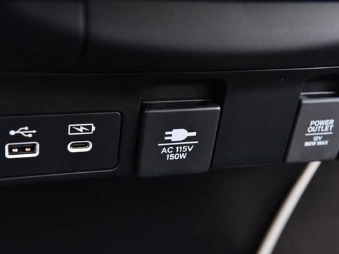 New 2026 Honda Odyssey Touring image 18