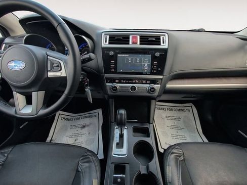 Used 2016 Subaru Outback 2.5i Limited AWD/4WD image 11