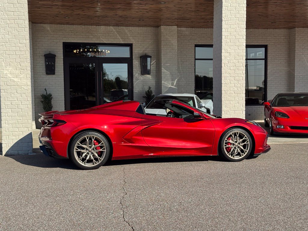 Used 2024 Chevrolet Corvette Stingray Preferred Conv w/ 2LT RWD image 29