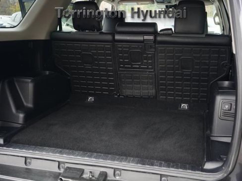 Used 2022 Toyota 4Runner SR5 Premium image 33