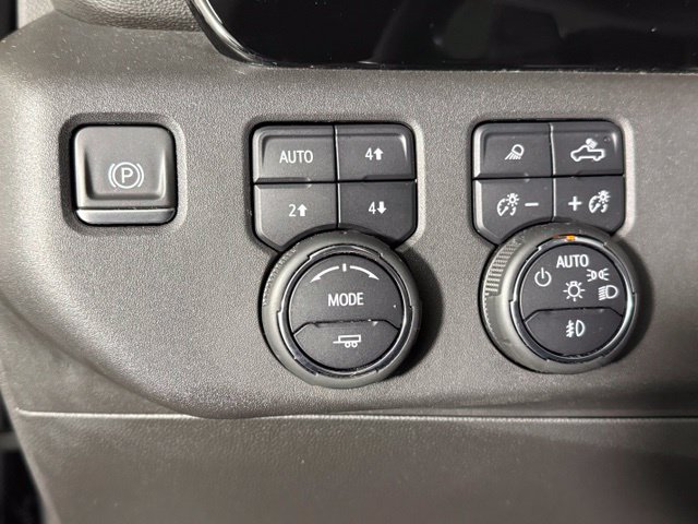 Used 2023 Chevrolet Silverado 1500 LT Trail Boss w/ Convenience Package II AWD/4WD image 29