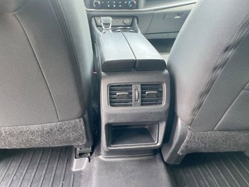 Used 2021 Nissan Rogue S image 13