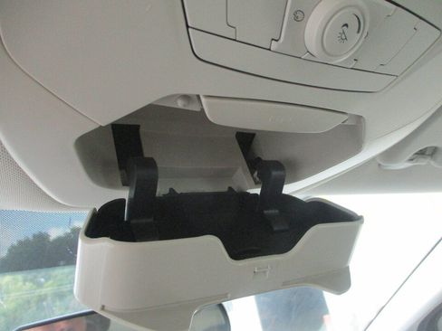 Used 2013 Ford C-MAX SE FWD image 31