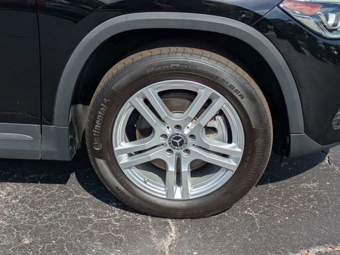 Used 2021 Mercedes-Benz GLA 250 w/ Premium Package image 10