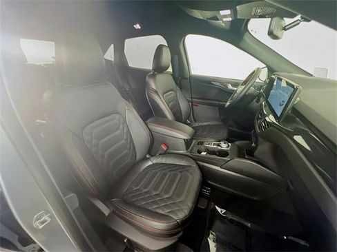 Used 2024 Ford Escape ST-Line Elite w/ Premium Technology Package image 26