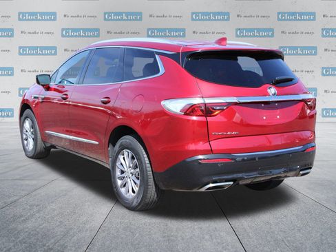 Used 2024 Buick Enclave Premium image 8