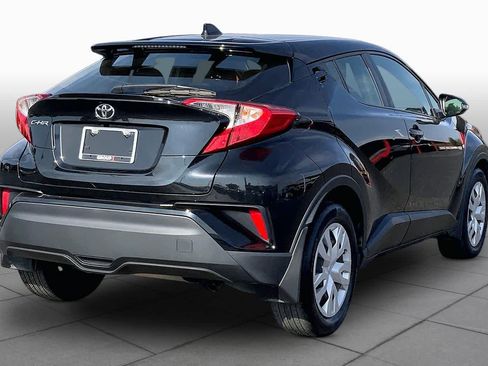 Used 2020 Toyota C-HR LE FWD image 13
