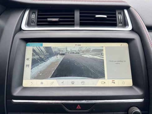 Used 2020 Jaguar E-PACE Checkered Flag image 18