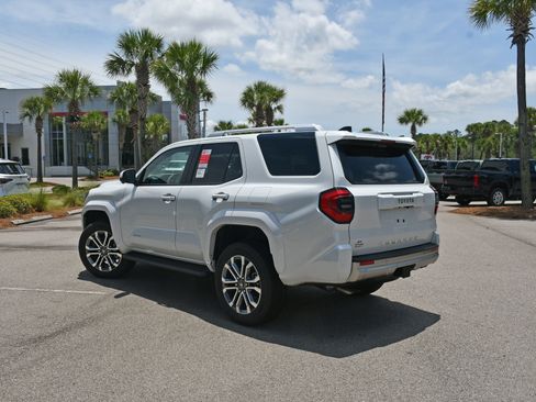 New 2026 Toyota 4Runner Limited AWD/4WD image 2