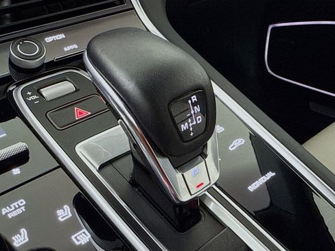 Certified 2023 Porsche Panamera 4S image 20