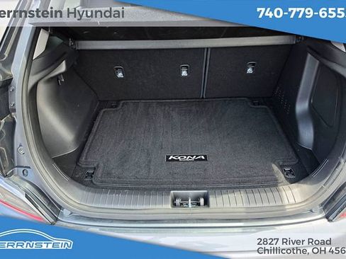 Used 2022 Hyundai Kona Limited w/ Winter Weather Package AWD/4WD image 24