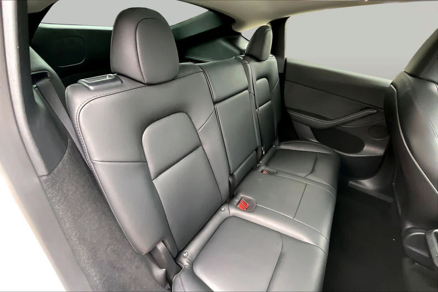 Used 2023 Tesla Model Y Long Range AWD/4WD image 19