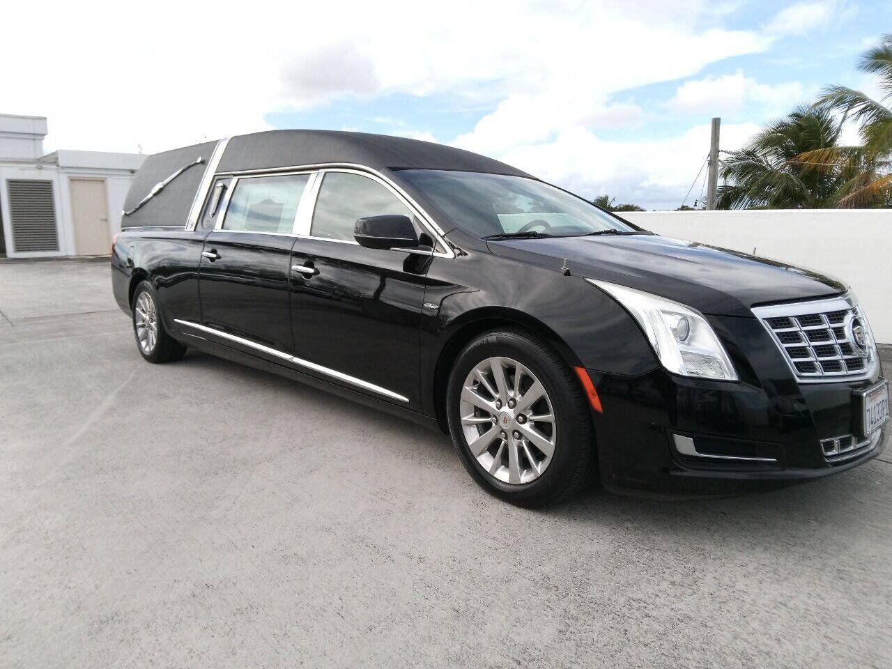 Used 2015 Cadillac XTS Hearse FWD image 12