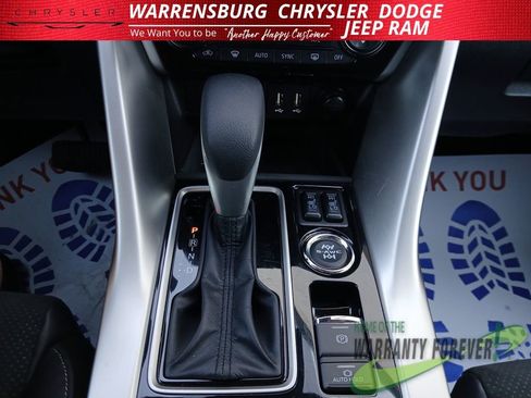 Used 2025 Mitsubishi Eclipse Cross SE image 28