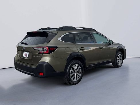 Certified 2024 Subaru Outback Premium AWD/4WD image 3