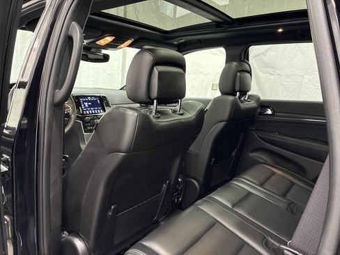 Certified 2021 Jeep Grand Cherokee Limited w/ Quick Order Package 28K 80th AWD/4WD image 13