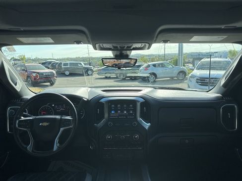 Used 2020 Chevrolet Silverado 1500 LTZ w/ LTZ Premium Package image 21