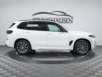 New 2026 BMW X5 M60i