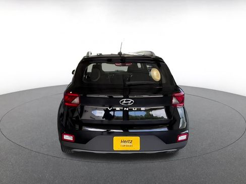 Used 2026 Hyundai Venue SEL FWD image 12