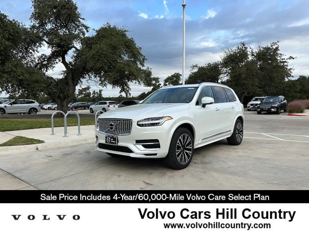 Used 2025 Volvo XC90 T8 Plus w/ Protection Package Premier AWD/4WD image 1