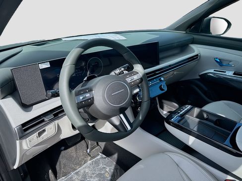 New 2026 Hyundai Tucson Limited FWD image 7