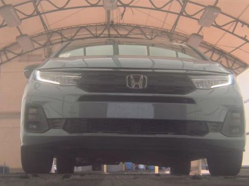 Used 2025 Honda Odyssey Sport-L image 3