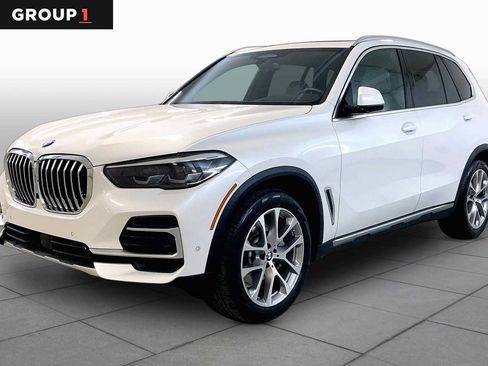 Certified 2023 BMW X5 xDrive40i AWD/4WD image 1
