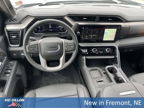 New 2025 GMC Sierra 2500 Denali w/ Denali Reserve Package image 2