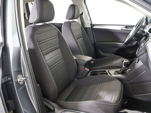 Used 2023 Volkswagen Tiguan S image 29