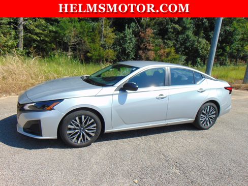 Used 2026 Nissan Altima 2.5 SV FWD image 6