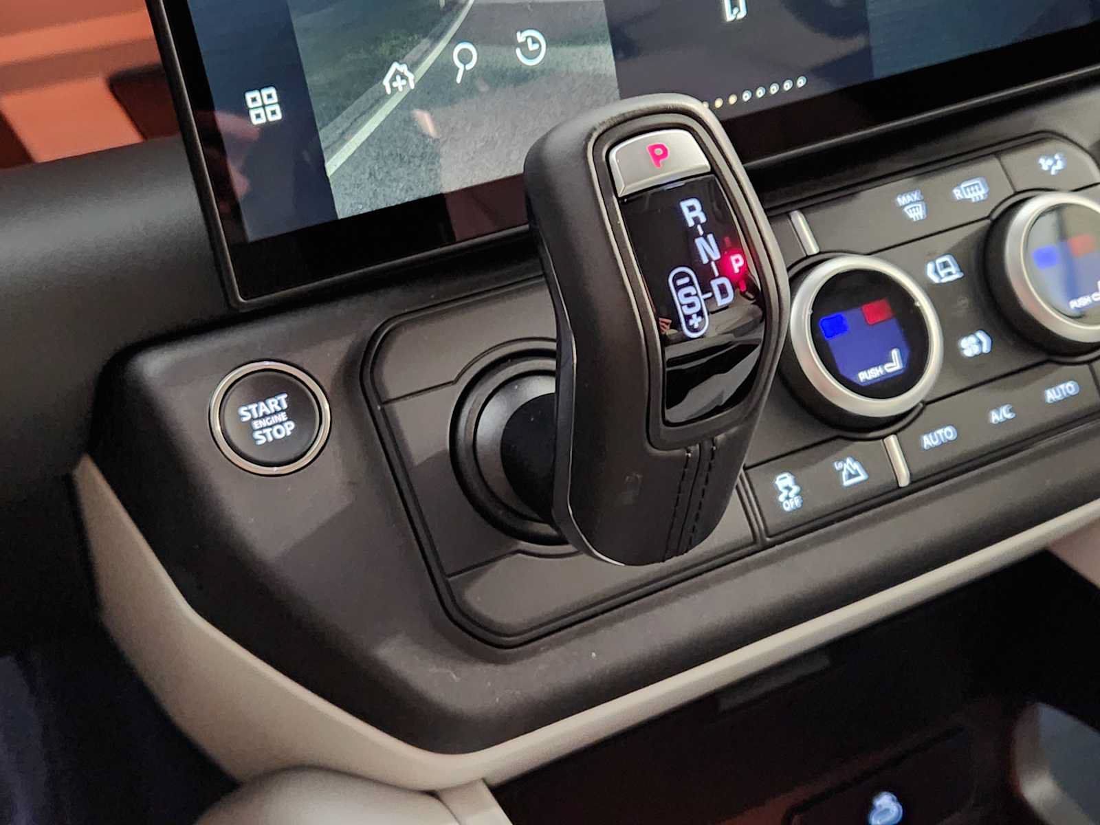 New 2026 Land Rover Defender 110 S AWD/4WD image 20