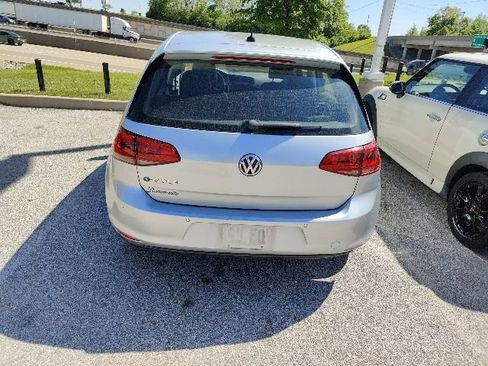 Used 2016 Volkswagen e-Golf SEL Premium FWD image 14