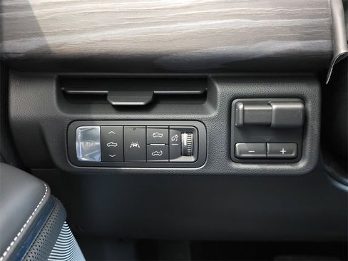 New 2025 GMC Sierra EV Denali image 15