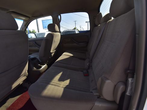 Used 2004 Toyota Tundra SR5 image 11