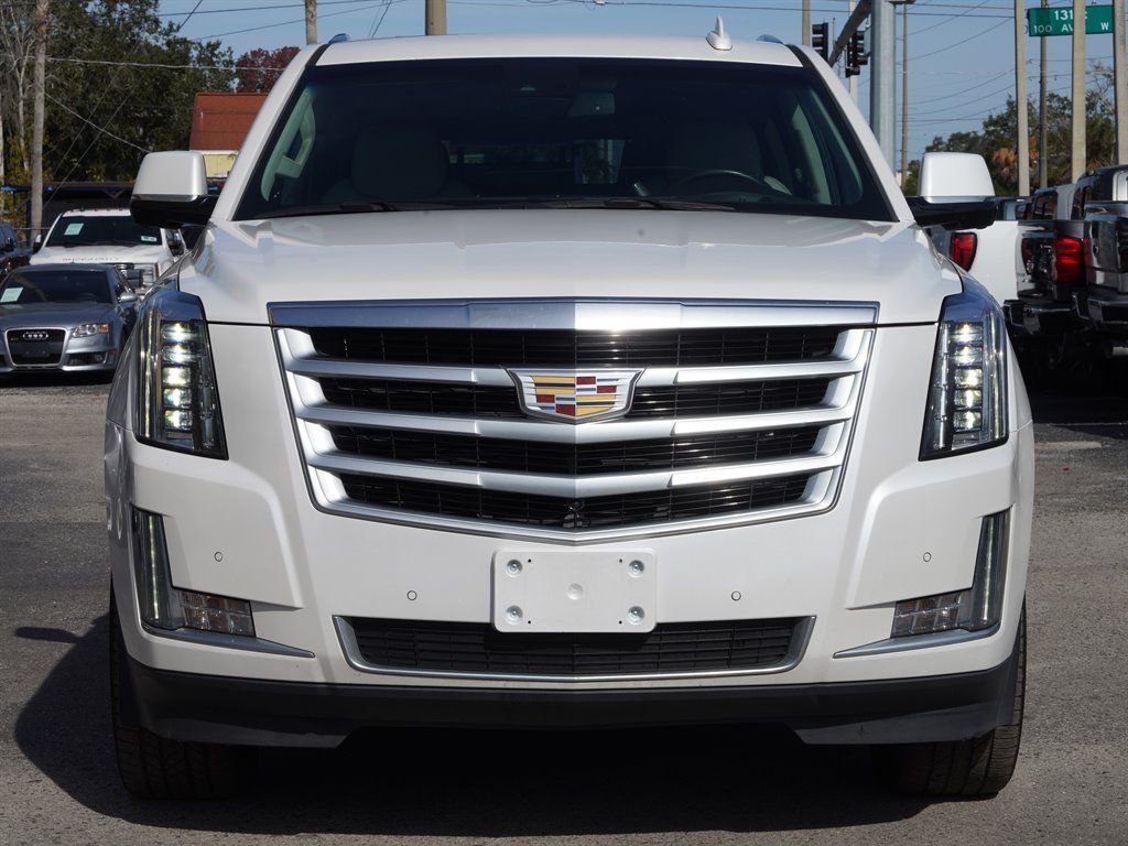 Used 2016 Cadillac Escalade ESV Luxury RWD image 16