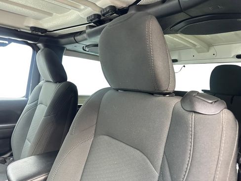 Used 2023 Jeep Wrangler Willys image 28