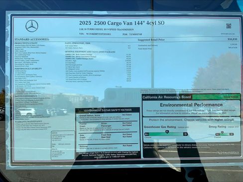 Used 2025 Mercedes-Benz Sprinter 2500 image 27