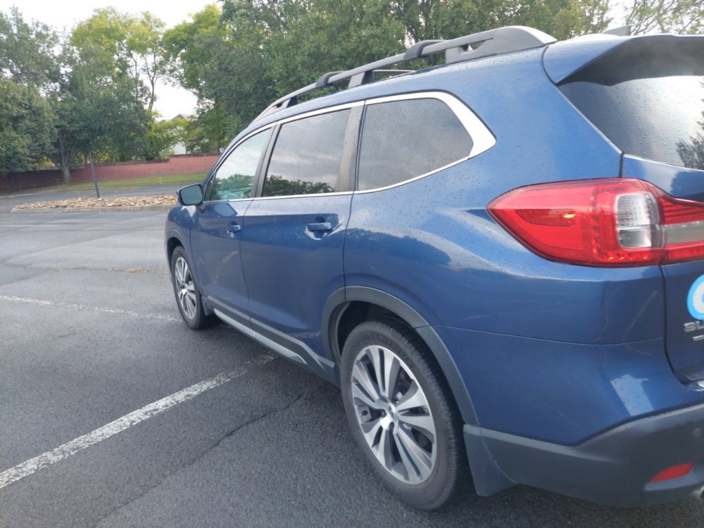 Used 2020 Subaru Ascent Limited w/ Technology Package AWD/4WD image 17