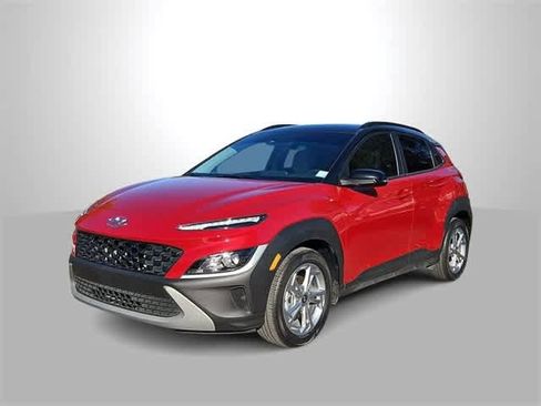 Used 2022 Hyundai Kona SEL w/ Cargo Package image 4